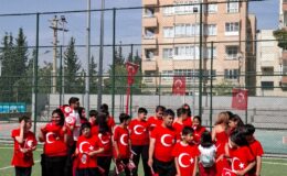 Şanlıurfa’da Bayraklar Özel Gereksinimli Yüreklerle Dalgalandı