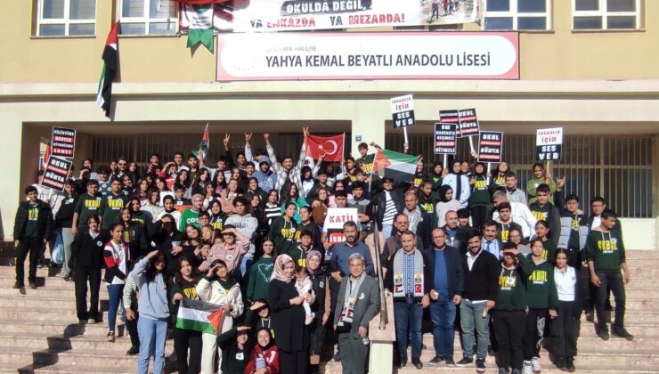 Harçlıklarını Gazze’deki Kardeşleri İçin Bağışladılar