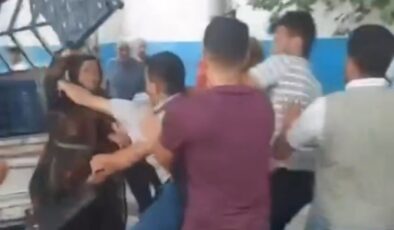 Şanlıurfa’da pazaryeri kavgası: Kadınlar da dahil oldu