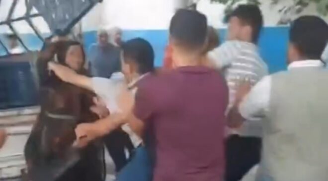 Şanlıurfa’da pazaryeri kavgası: Kadınlar da dahil oldu